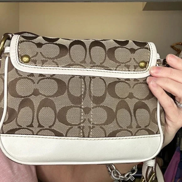 Coach Signature Turnlock Flap Crossbody Bag Khaki Brown White Trim Y2K 2007 - Picture 10 of 12